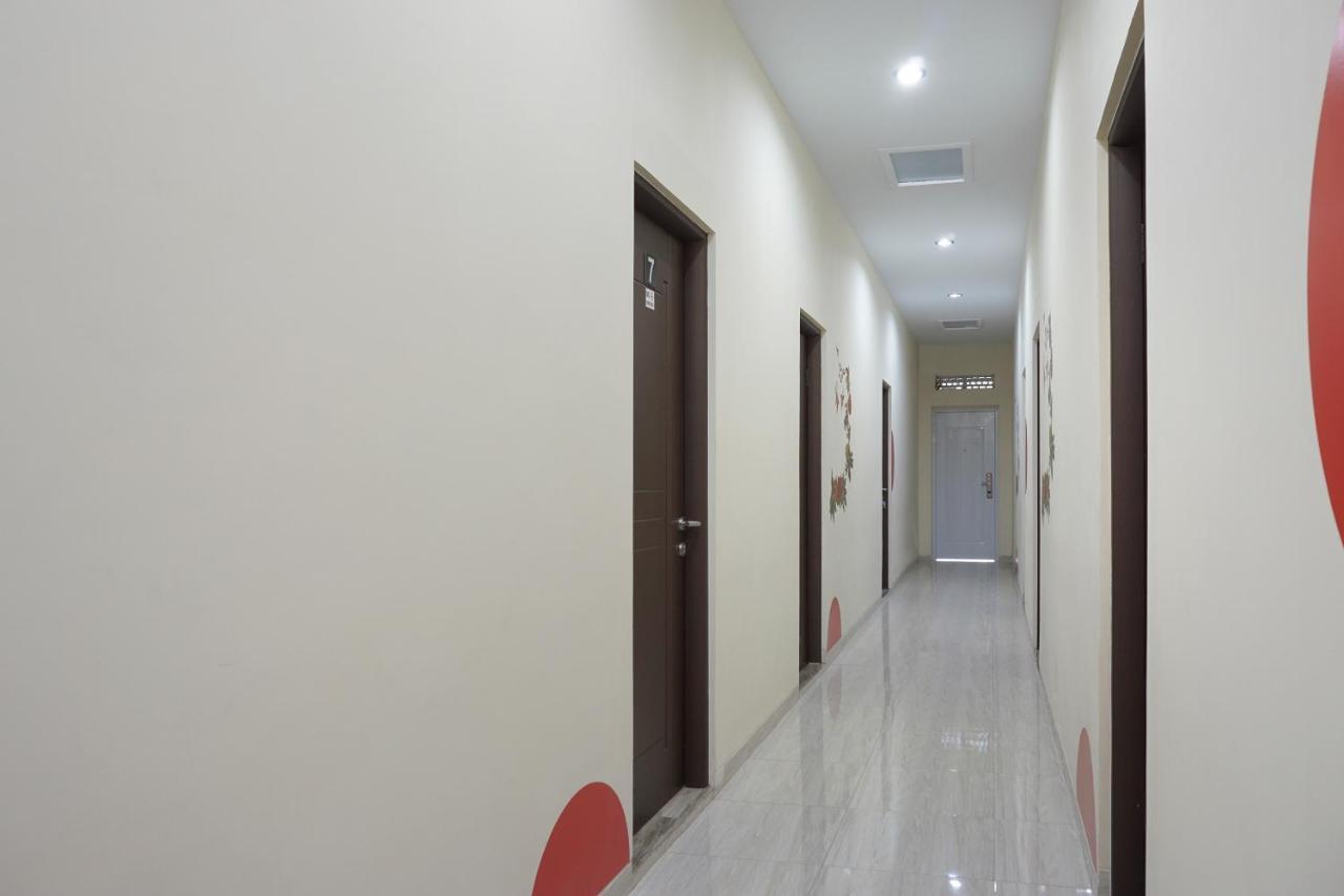 Super Oyo 90033 Dehome Family Melati Bagian luar foto