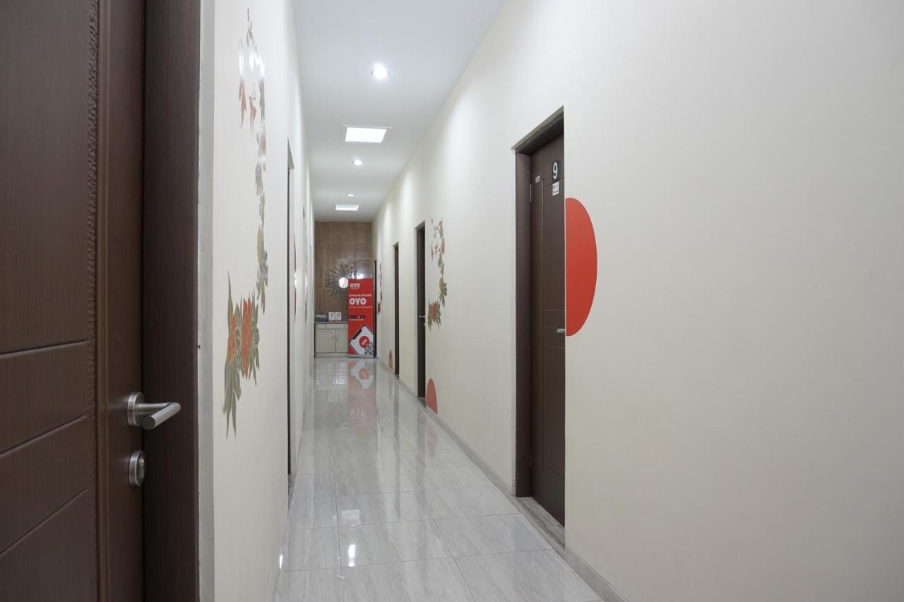 Super Oyo 90033 Dehome Family Melati Bagian luar foto